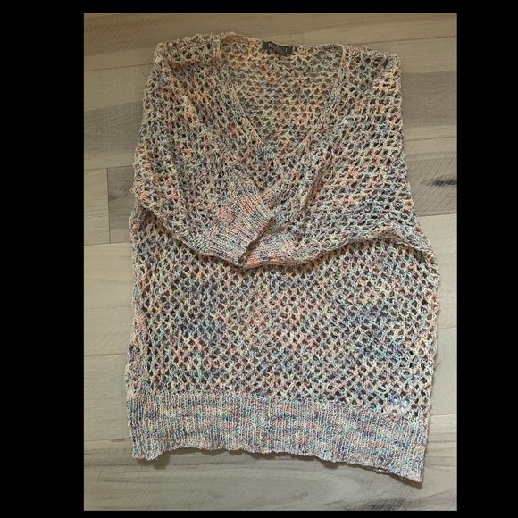 Pastel rainbow fishnet sweater - Picture 2 of 3
